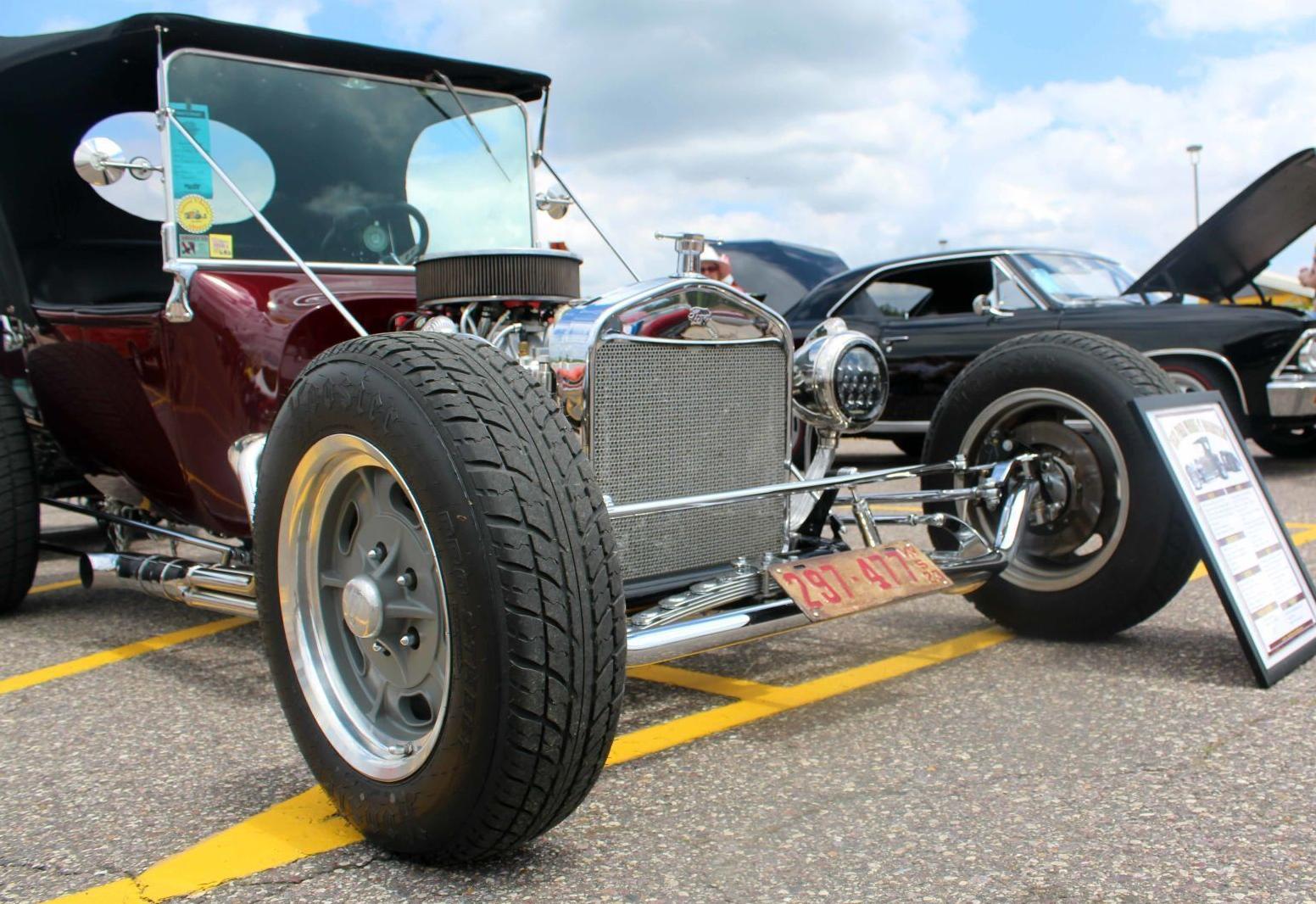 052721-dell-gallery-cars009.jpg